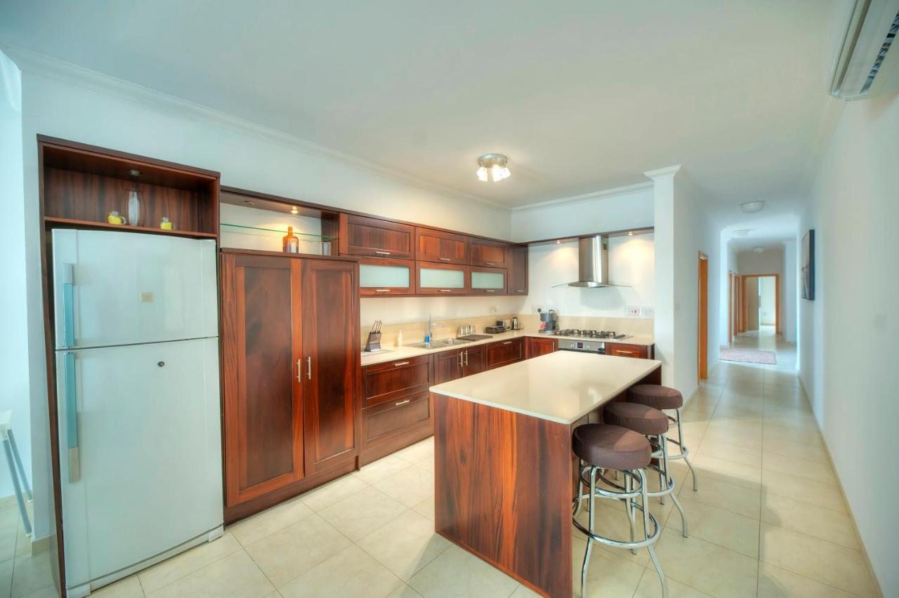 Modern 3Br Stylish & Spacious Apartment - Close To Sliema Promenade Gzira Ngoại thất bức ảnh