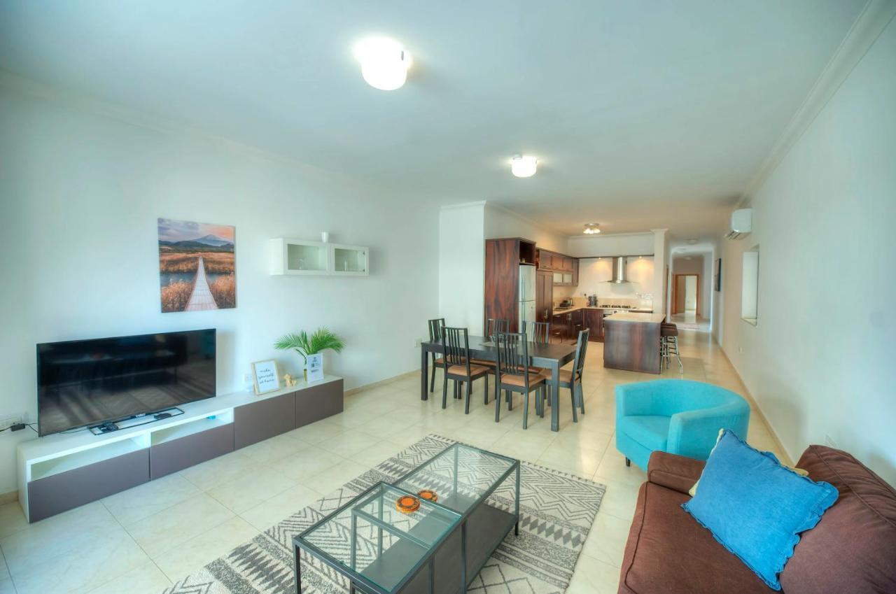 Modern 3Br Stylish & Spacious Apartment - Close To Sliema Promenade Gzira Ngoại thất bức ảnh