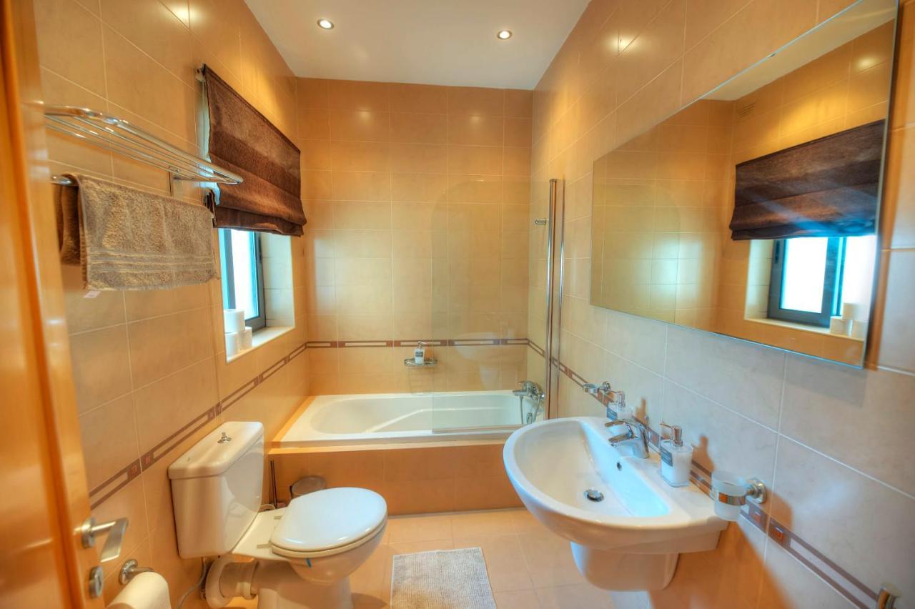 Modern 3Br Stylish & Spacious Apartment - Close To Sliema Promenade Gzira Ngoại thất bức ảnh