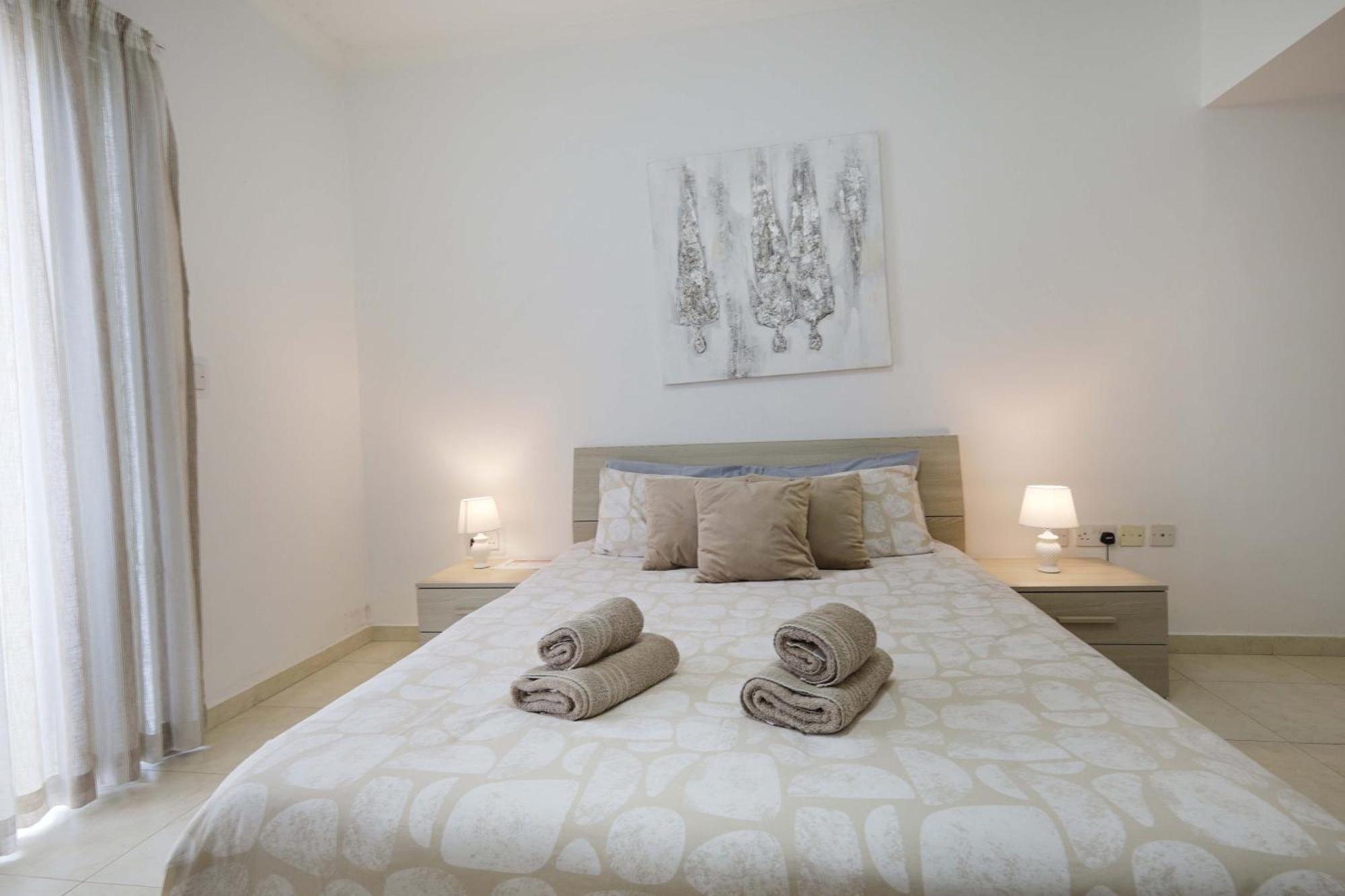 Modern 3Br Stylish & Spacious Apartment - Close To Sliema Promenade Gzira Ngoại thất bức ảnh
